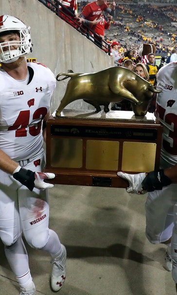 Edwards, Connelly look to steady Wisconsin D against Rutgers